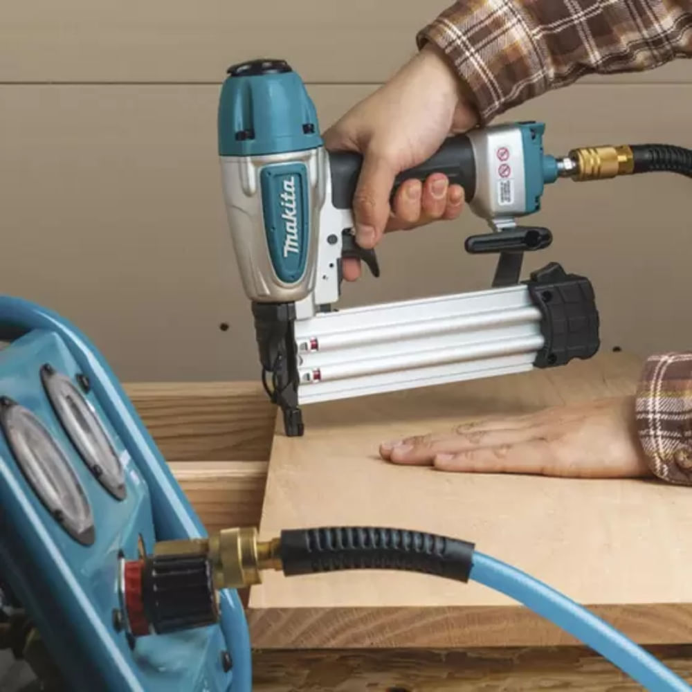 Pinador Pneumático de 15-50mm para Até 100 Pinos com Maleta - AF506 - MAKITA - Imagem 3