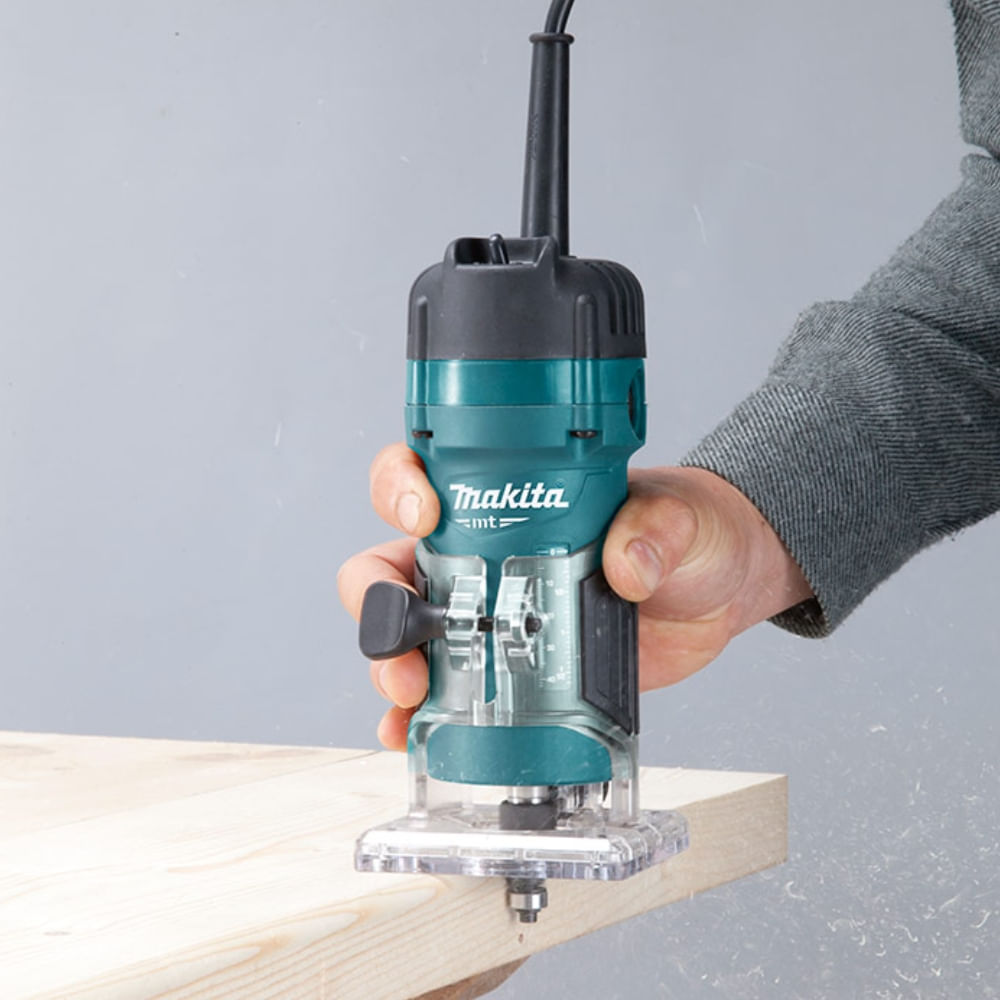 Tupia Manual 6mm 530 Watts 220 Volts - M3700B - MAKITA - Imagem 3
