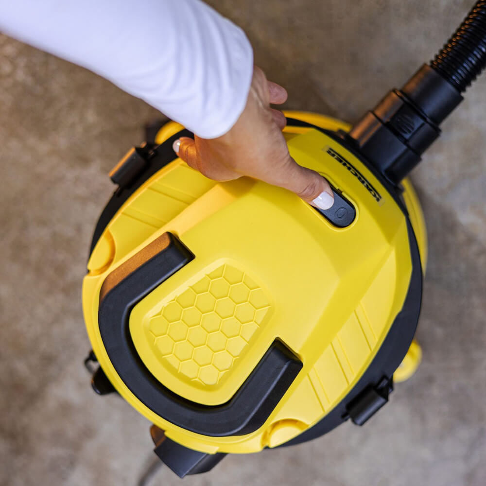 Aspirador de Pó e Água Residencial WDL 1 1500 Watts 10 Litros Plástico 110 Volts - 10983400 - KARCHER - Imagem 5