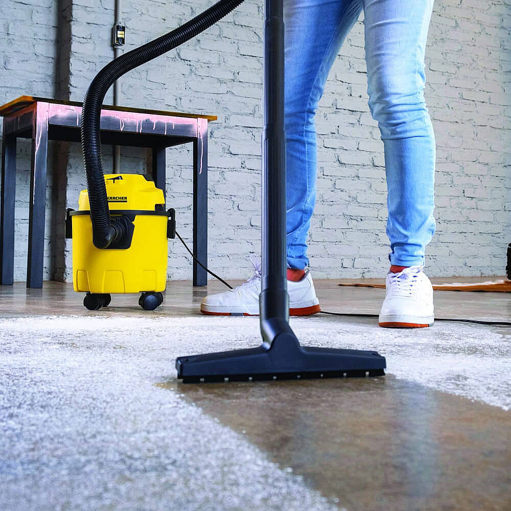 Aspirador de Pó e Água Residencial WDL 1 1500 Watts 10 Litros Plástico 110 Volts - 10983400 - KARCHER - Imagem 13