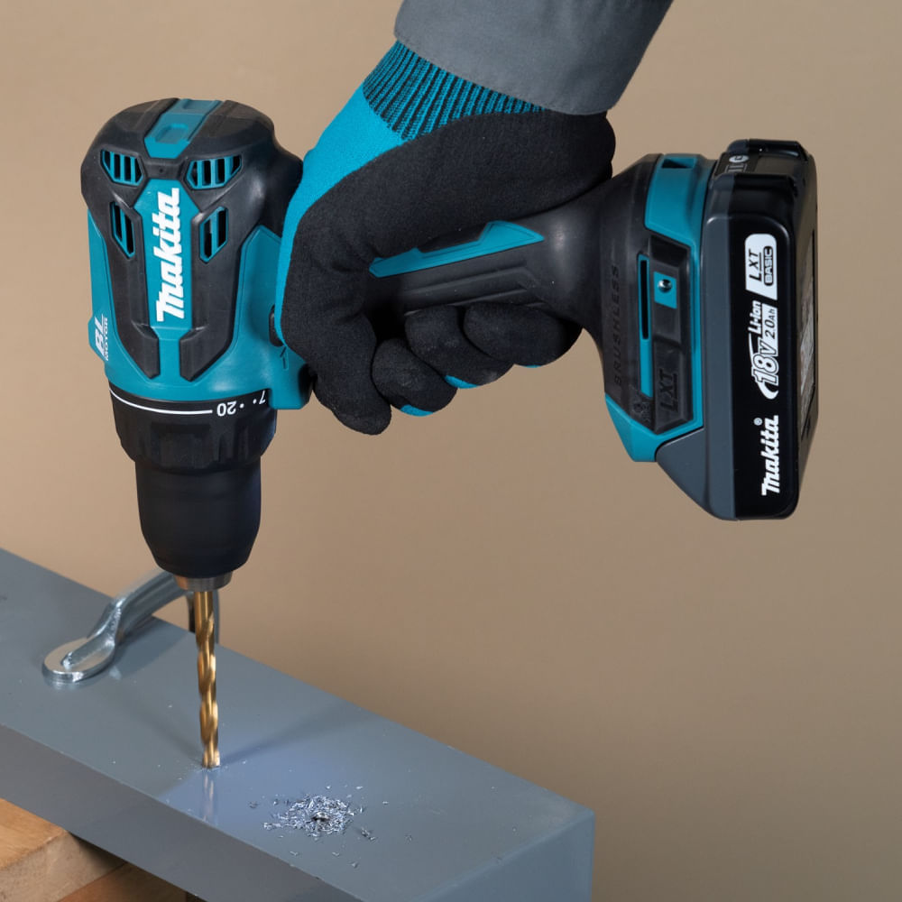 Parafusadeira e Furadeira de Impacto com 2 Baterias 18 Watts - DHP490WVE - MAKITA - Imagem 9