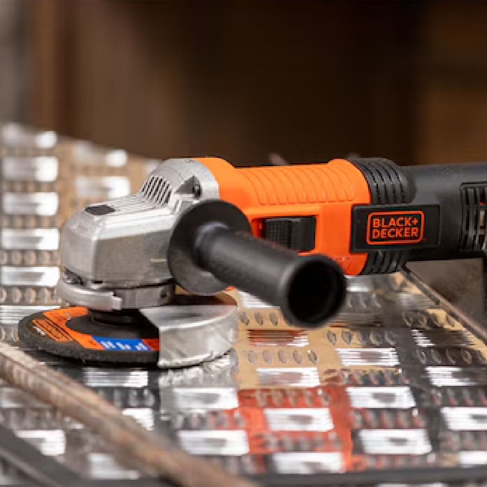 Esmerilhadeira Angular 4-1/2" 920 Wats 220 Volts com 6 Discos - G720X6DB2 - BLACK & DECKER - Imagem 16
