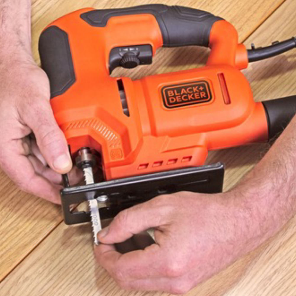 Serra Tico Tico com Velocidade Variável 400 Watts 220 Volts - BES603-B2 - BLACK & DECKER - Imagem 6
